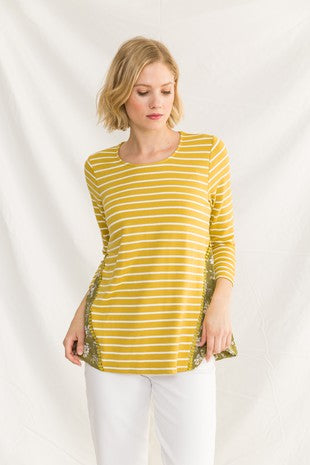 STRIPE PULLOVER WITH CONTRAST PRINT